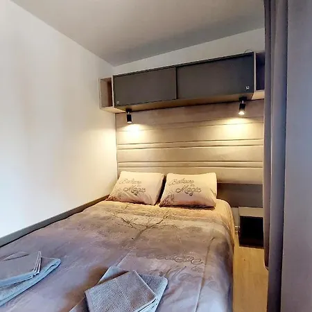 Mobile Mar Vista شقة *